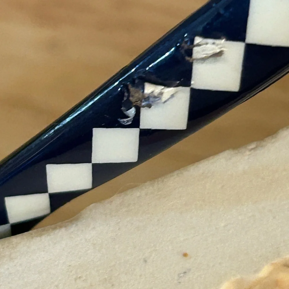 Tory Burch Thin Flip Flops Geometric Pattern Logo Charm